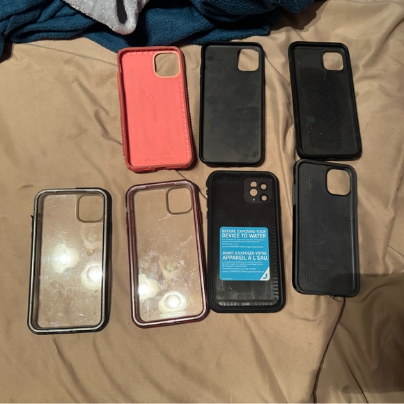 iPhone 11 Pro Max case lot - Picture 4 of 7
